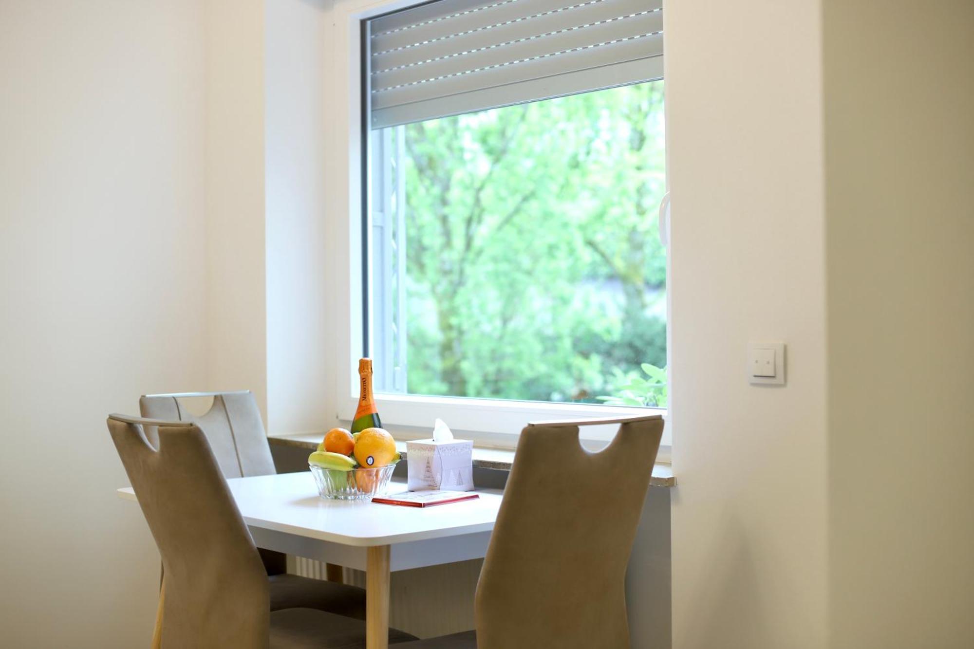 Exsklusiv Apartment Im Mittelpunkt บาเดน-บาเดน ภายนอก รูปภาพ