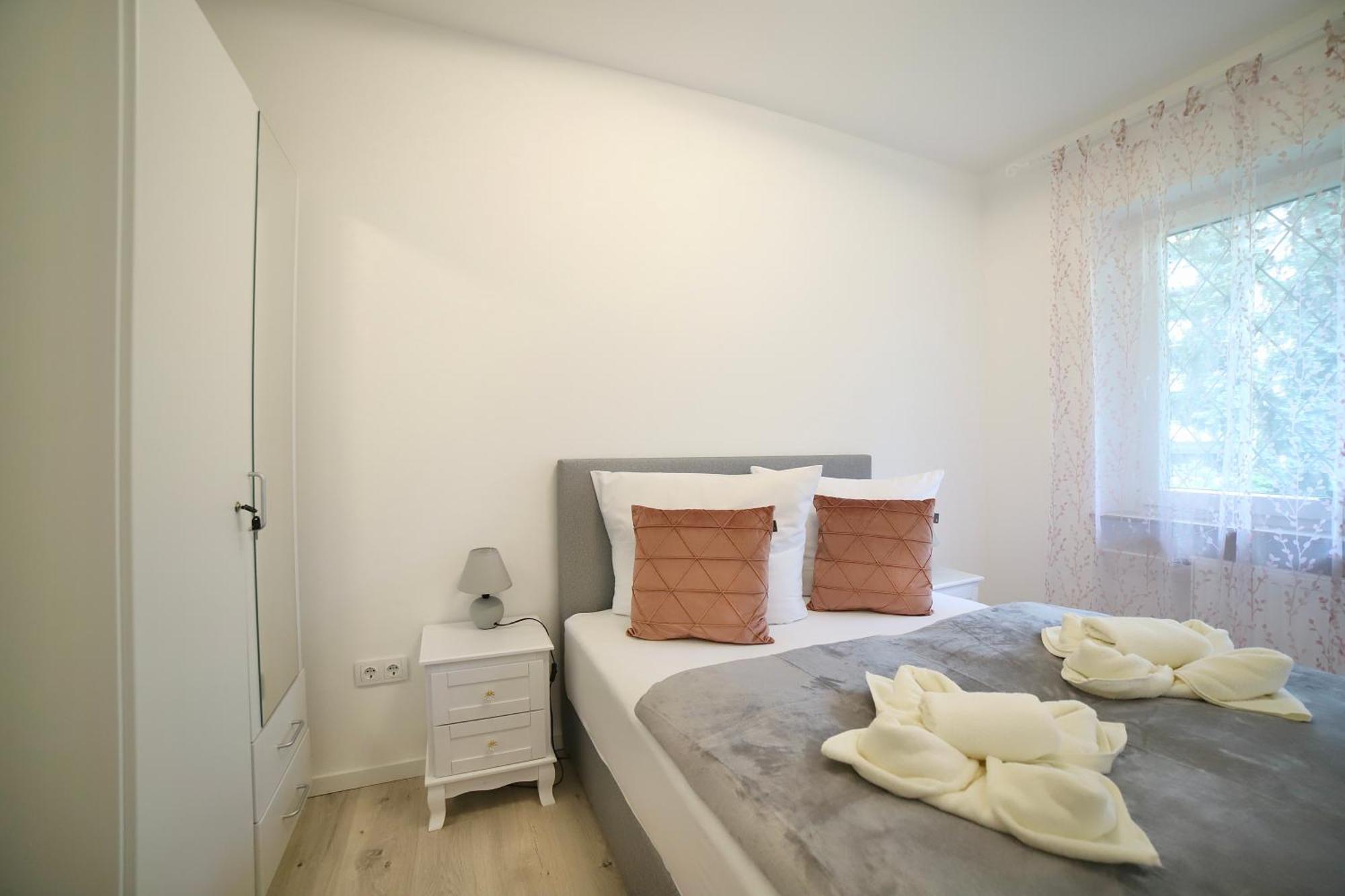 Exsklusiv Apartment Im Mittelpunkt บาเดน-บาเดน ภายนอก รูปภาพ